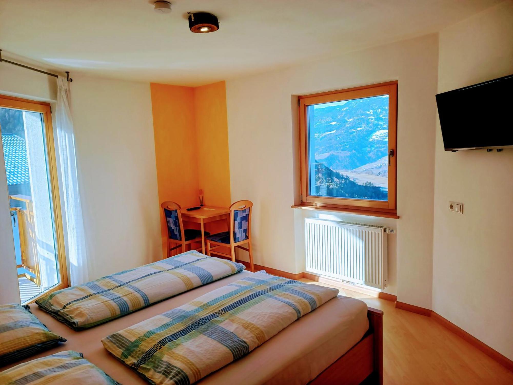 Agriturismo Ferienhof Gschloier (Adults Only) Лайон Стая снимка